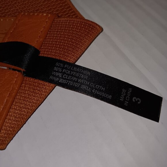 TORRID CROCHET FAUX LEATHER STRECTH BELT - Picture 4 of 10